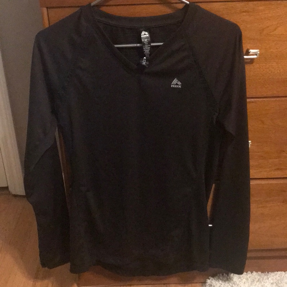 Athletic tops
